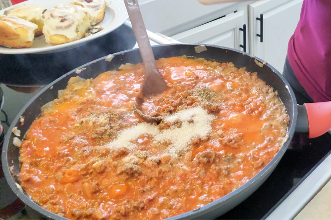 homemade pasta sauce with sugar